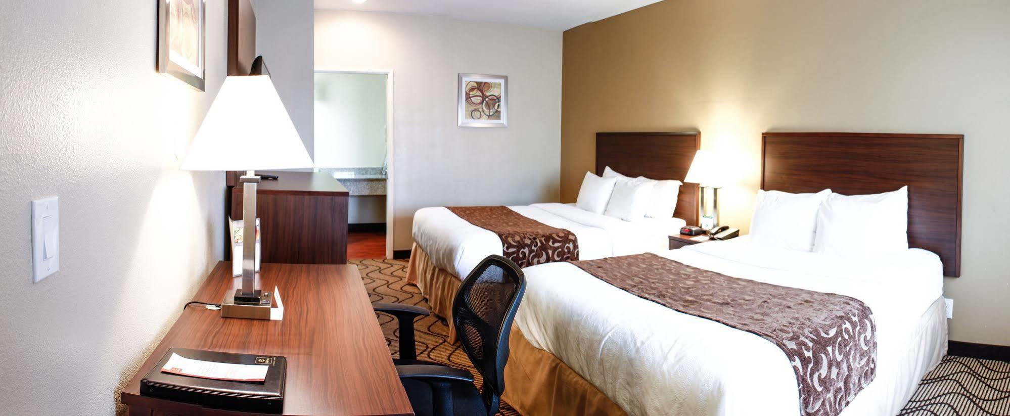 Comfort Inn & Suites Orange County John Wayne Airport Santa Ana Exterior photo