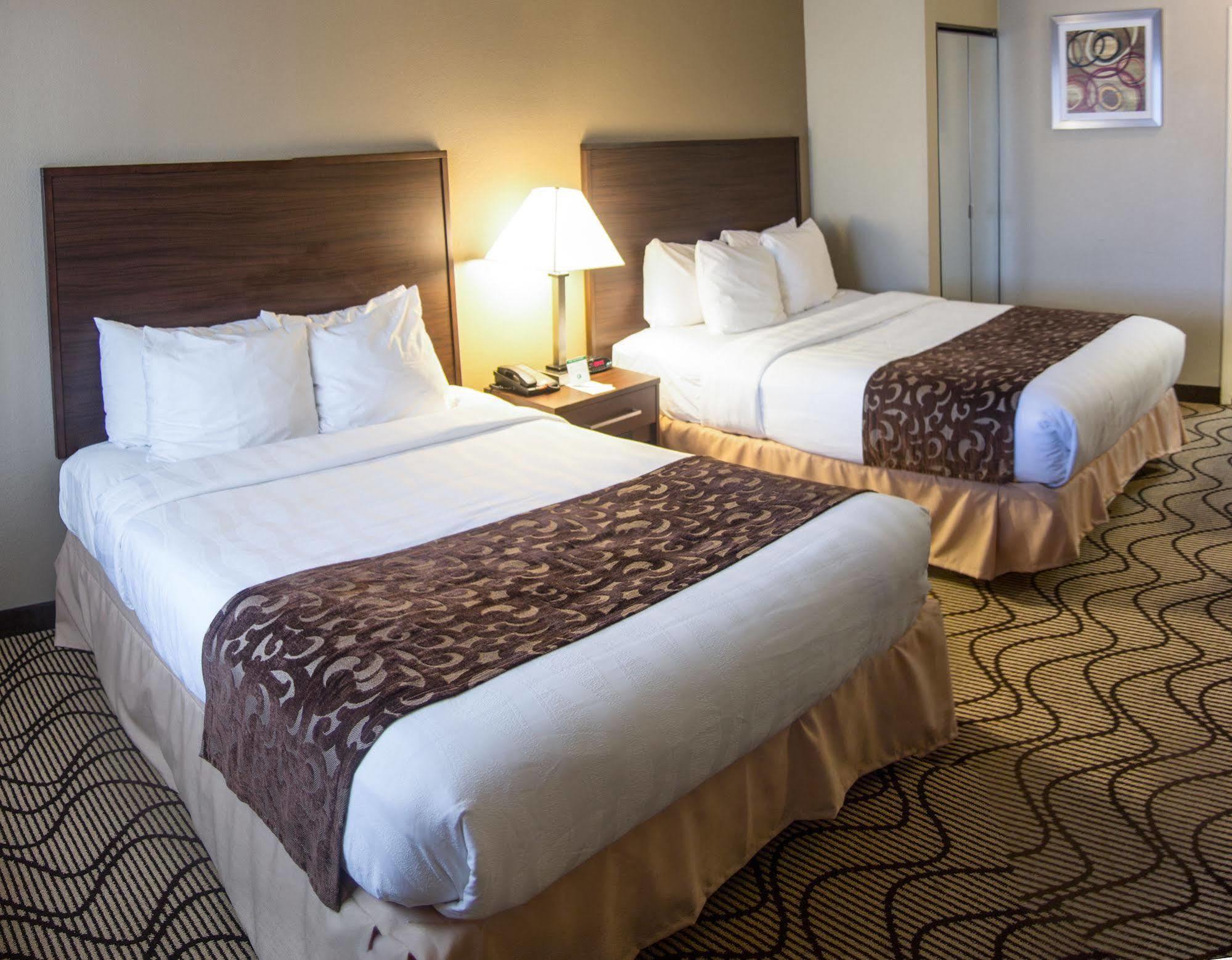 Comfort Inn & Suites Orange County John Wayne Airport Santa Ana Exterior photo